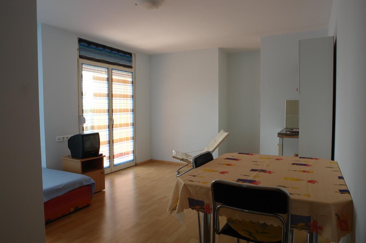 BogácsValentina Apartmanhazアパートメント エクステリア 写真