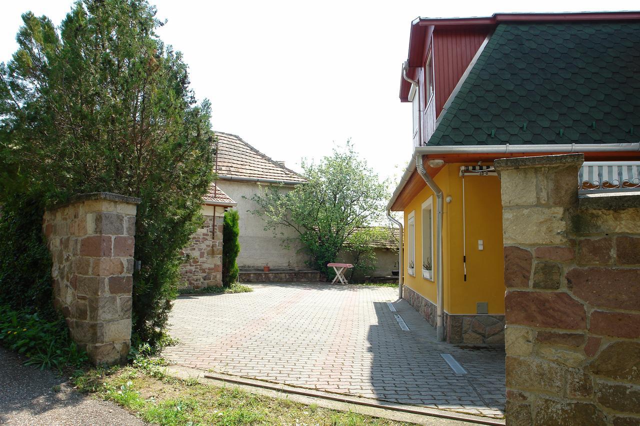 BogácsValentina Apartmanhazアパートメント エクステリア 写真