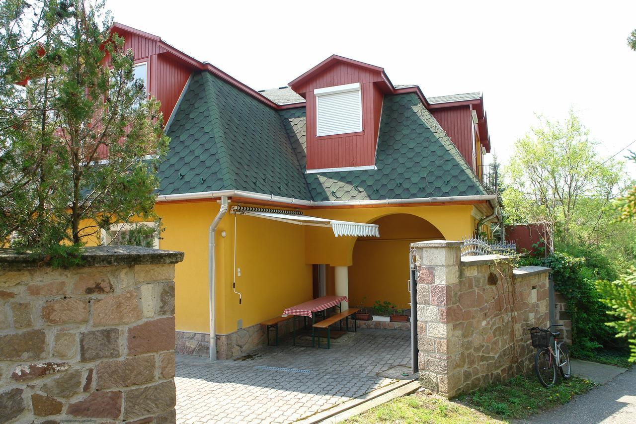 BogácsValentina Apartmanhazアパートメント エクステリア 写真